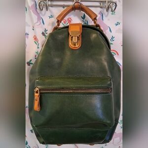 EUC Vintage Artisan Forest Green Doctor Medicine Bucket Frame Boho Handle Bag